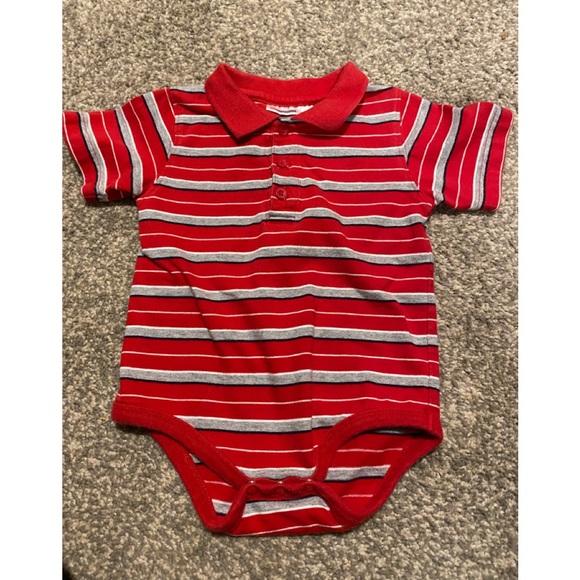 Boys Short Sleeve Collared Onesie. 12 months. - Picture 1 of 3